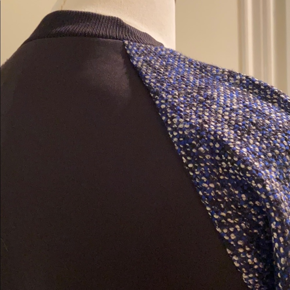 ๐ HPx3 ๐ Elie Tahari Tweed Bomber Jacket - Picture 5 of 8